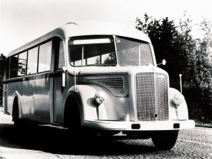 Mercedes-Benz O4500